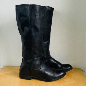 Frye Women's *wide calf* Black Leather Tall Boots w/ Zipper, 10